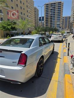 كرايسلر 300